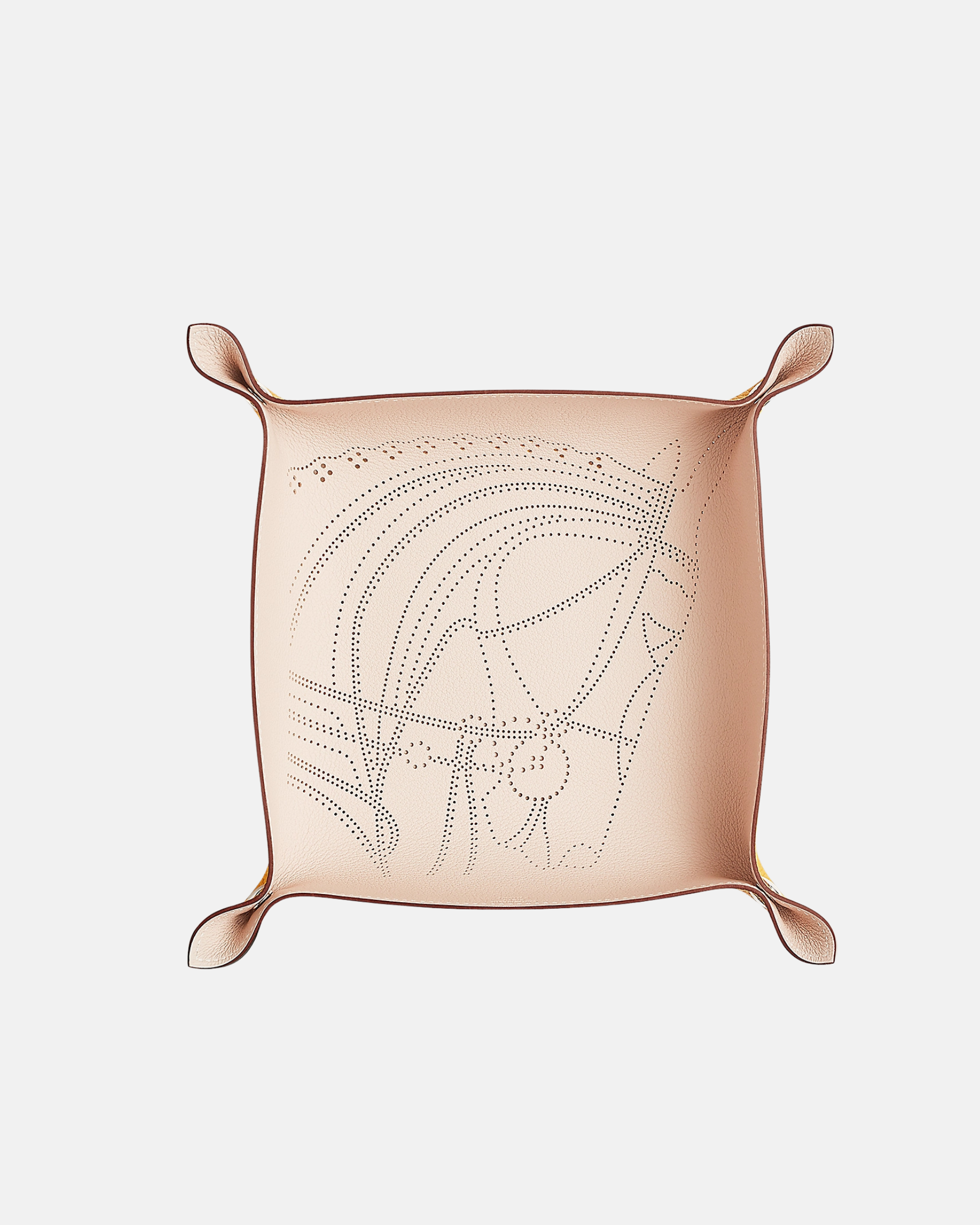 Mises et Relances Robe du Soir change tray
