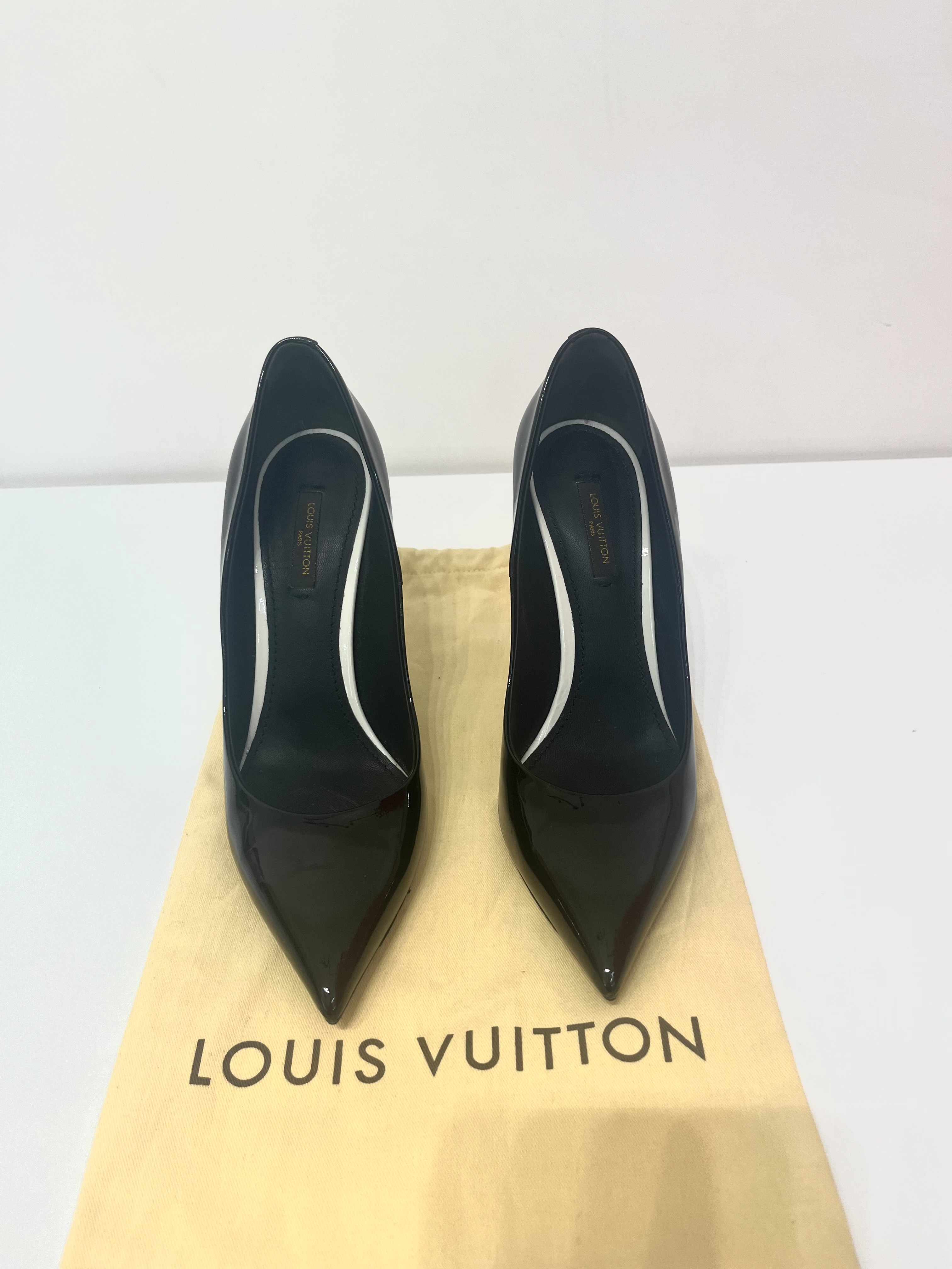 LOUIS VUITTON High Heels LV Love Logo Shoes Peep Toe Pumps